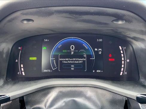 Certified 2025 Toyota Camry SE image 25