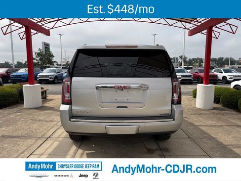Used 2017 GMC Yukon Denali AWD/4WD image 6