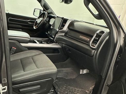 Used 2023 RAM 1500 Big Horn AWD/4WD image 35