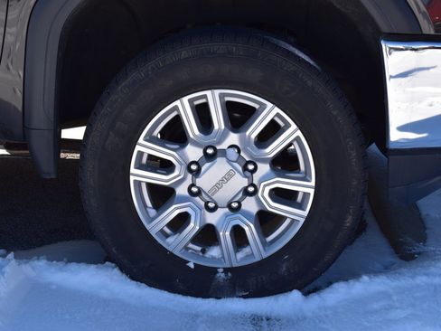 Used 2020 GMC Sierra 2500 SLT w/ SLT Convenience Package image 6