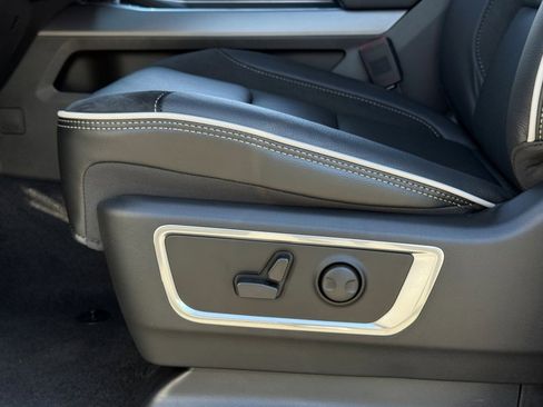 New 2026 RAM 1500 Laramie w/ Night Edition image 17