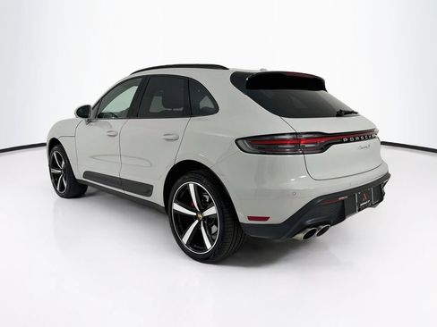 Certified 2023 Porsche Macan S AWD/4WD image 3