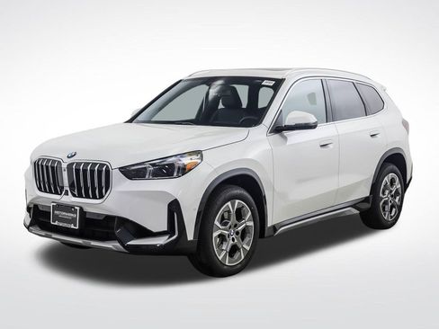 New 2026 BMW X1 xDrive28i AWD/4WD image 1