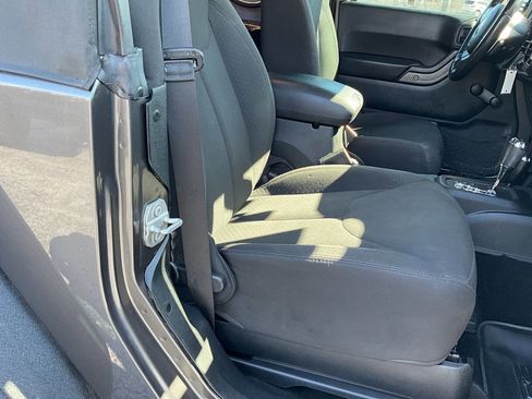 Used 2016 Jeep Wrangler Sport w/ Quick Order Package 24S image 22