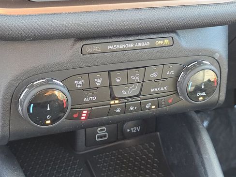 Used 2023 Ford Bronco Sport Outer Banks image 11