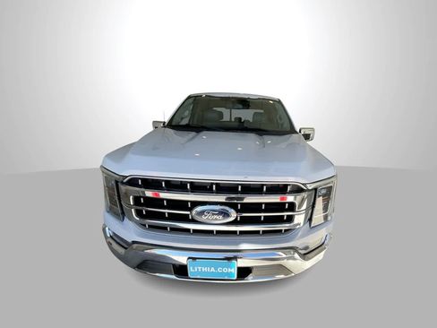 Used 2021 Ford F150 Lariat w/ Equipment Group 502A High AWD/4WD image 3