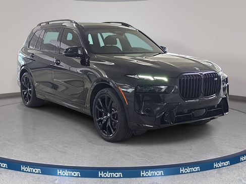 Certified 2025 BMW X7 M60i AWD/4WD image 4