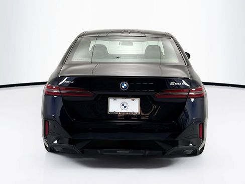 New 2026 BMW 550e xDrive image 6