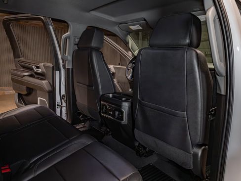 Used 2024 Chevrolet Silverado 2500 LTZ w/ LTZ Premium Package image 24