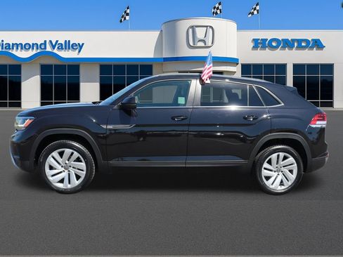 Used 2020 Volkswagen Atlas Cross Sport SE FWD image 8