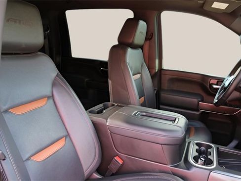 Used 2022 GMC Sierra 2500 AT4 w/ AT4 Preferred Package image 21