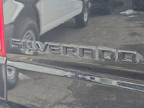 Used 2022 Chevrolet Silverado 1500 RST w/ Convenience Package II image 34