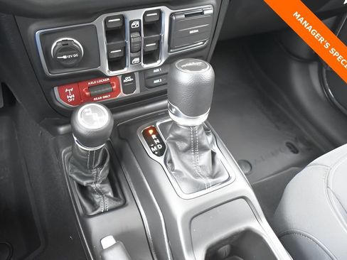 New 2025 Jeep Gladiator Sport AWD/4WD image 20