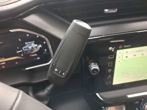New 2026 GMC Sierra 2500 AT4 w/ AT4 Premium Plus Package AWD/4WD image 14