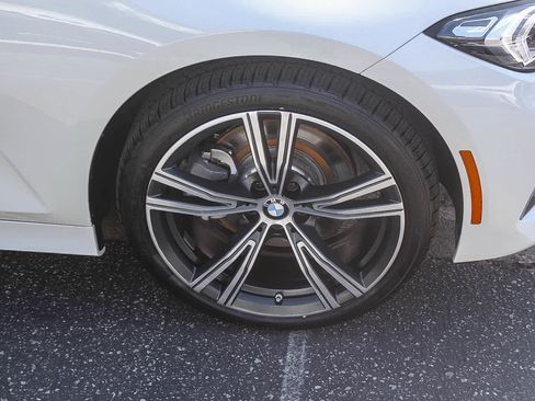 Used 2023 BMW 330i Sedan w/ Premium Package RWD image 9