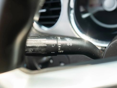 Used 2012 Ford Mustang GT Premium RWD image 30