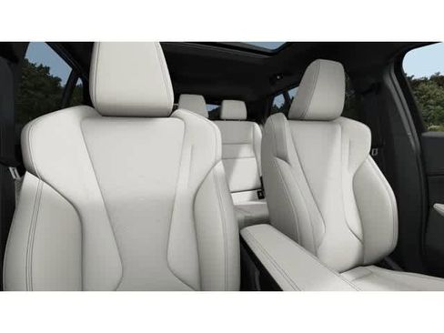 New 2026 BMW X2 xDrive28i w/ M Sport Package image 11