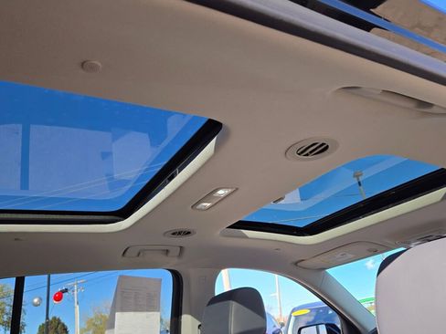 Used 2020 Chevrolet Traverse Premier w/ LPO, Floor Liner Package FWD image 9