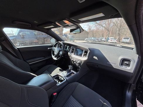 Used 2020 Dodge Charger SXT w/ Cold Weather Package image 16