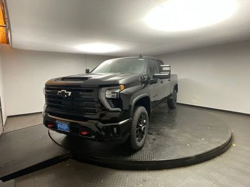 New 2026 Chevrolet Silverado 2500 LT w/ Trail Boss Package image 3