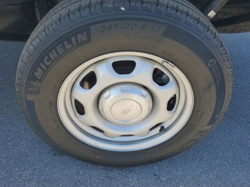 Used 2022 Ford F150 XL w/ Equipment Group 101A High image 9