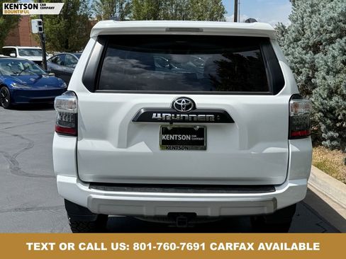 Used 2024 Toyota 4Runner TRD Off-Road AWD/4WD image 7