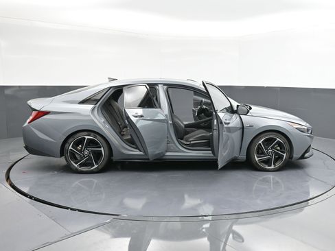 Used 2023 Hyundai Elantra N Line image 44