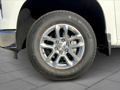 New 2026 Chevrolet Silverado 1500 LT image 11