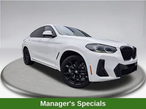 Used 2023 BMW X4 xDrive30i w/ M Sport Package AWD/4WD image 2