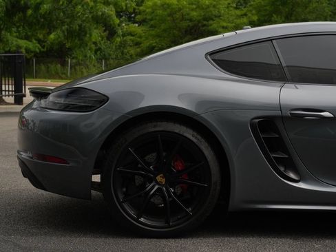 Used 2025 Porsche 718 Cayman S RWD image 12