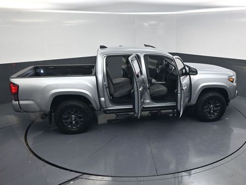 Used 2023 Toyota Tacoma SR5 w/ Technology Package image 23