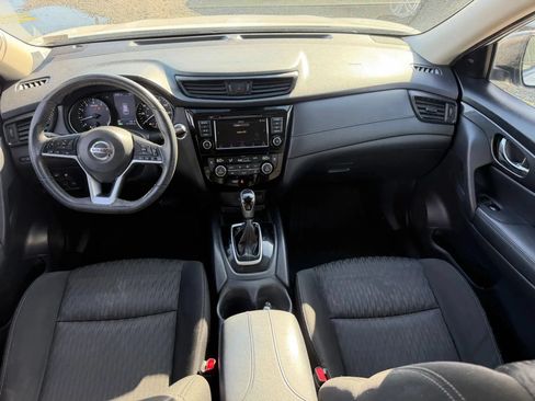 Used 2019 Nissan Rogue SV FWD image 31