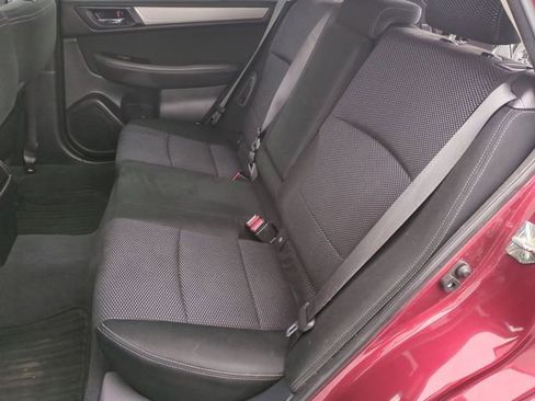 Used 2017 Subaru Outback 2.5i Premium image 24