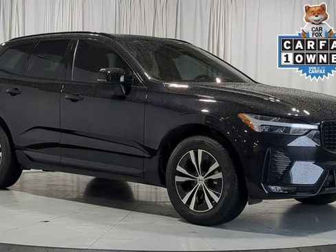 Used 2024 Volvo XC60 B5 Core AWD/4WD image 2