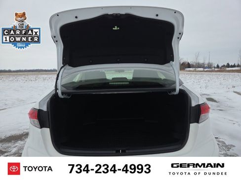 Used 2024 Toyota Corolla LE image 23