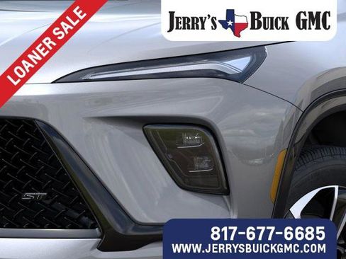 New 2026 Buick Enclave Sport Touring w/ Power Package FWD image 10
