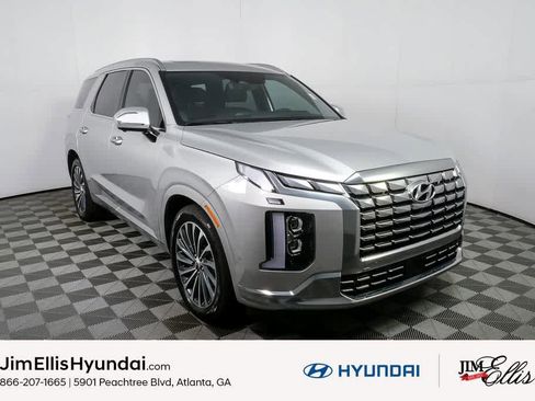 Used 2025 Hyundai Palisade Calligraphy image 1