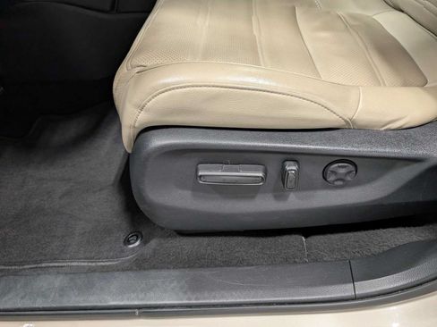 Used 2017 Honda CR-V EX-L image 40