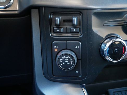 New 2025 Ford F150 XLT w/ Equipment Group 302A MID image 30