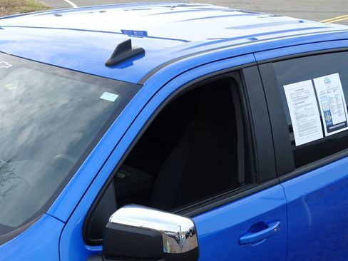 Used 2025 Chevrolet Silverado 1500 LT image 27