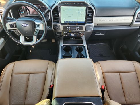 Used 2022 Ford F250 Lariat w/ Lariat Ultimate Package AWD/4WD image 25