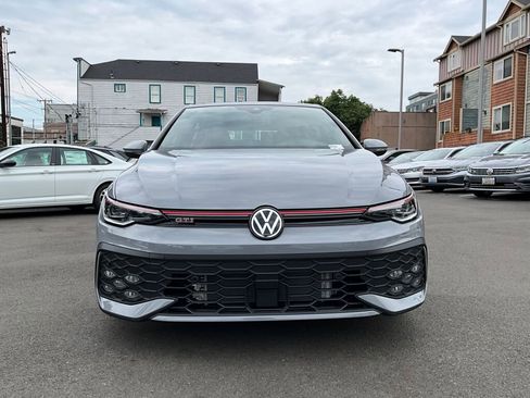 New 2025 Volkswagen GTI SE image 3