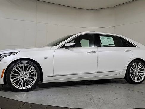 Used 2020 Cadillac CT6 Premium Luxury image 4