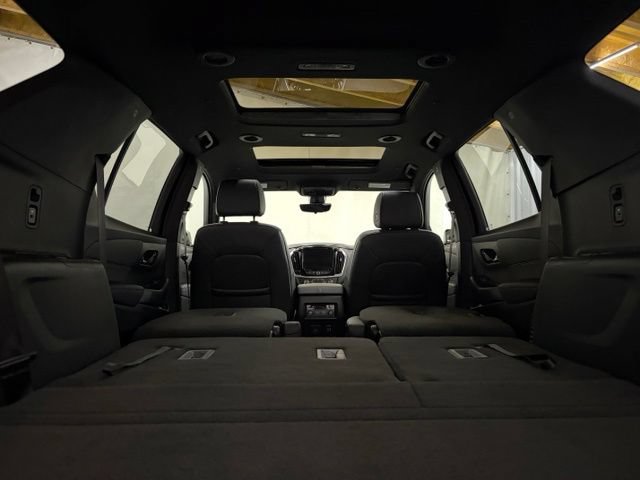 Used 2022 Chevrolet Traverse RS AWD/4WD image 16