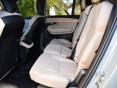 New 2026 Volvo XC90 B6 Ultra w/ Protection Package Premier image 15