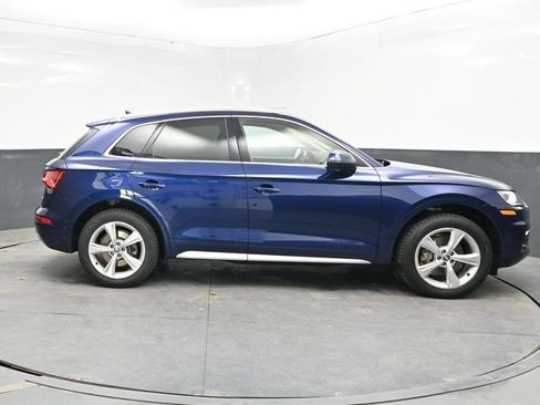 Used 2020 Audi Q5 Prestige w/ Prestige Package AWD/4WD image 9