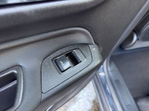 Used 2022 Chevrolet Equinox RS image 30