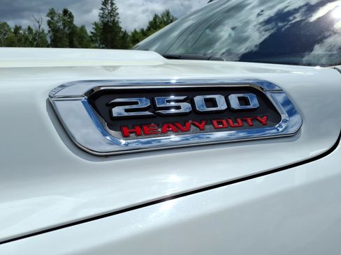 Used 2019 RAM 2500 Tradesman AWD/4WD image 9