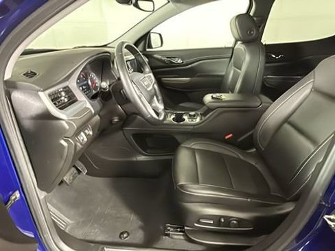 Used 2023 GMC Acadia SLT w/ Elevation Edition AWD/4WD image 11
