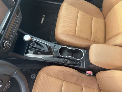 Used 2014 Toyota Corolla LE image 26